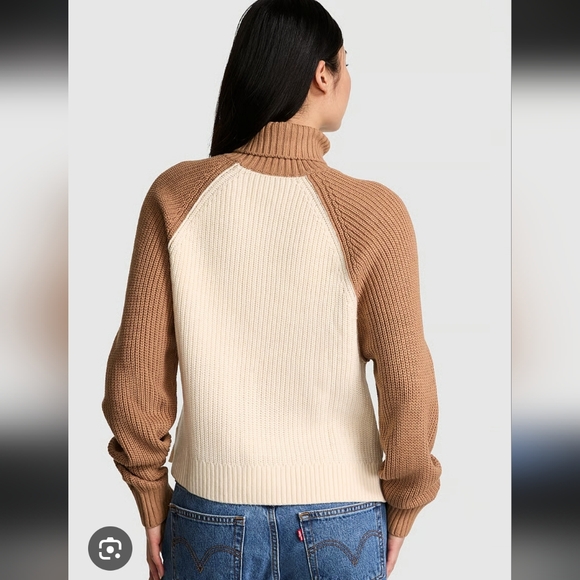 PINK Victoria's Secret Cream and Tan Turtleneck Sweater - Picture 2 of 11